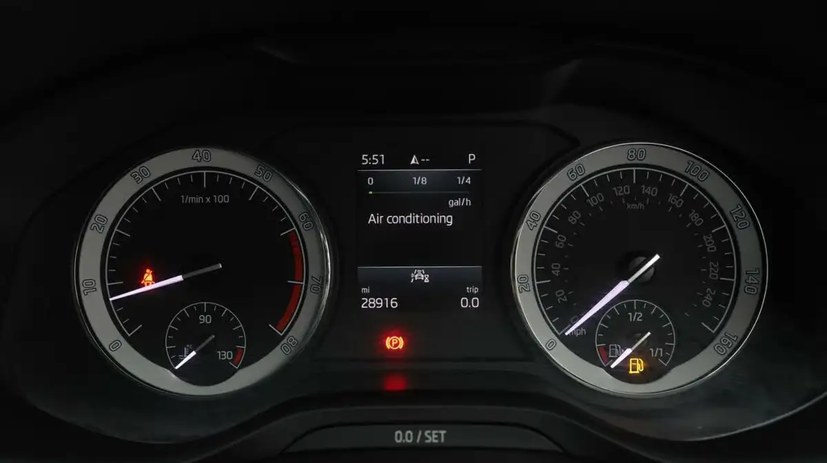 2021-skoda-kodiaq-15-tsi-se-l-dsg-big-9