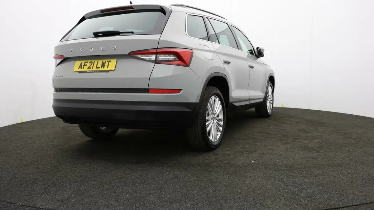 2021-skoda-kodiaq-15-tsi-se-l-dsg-big-74