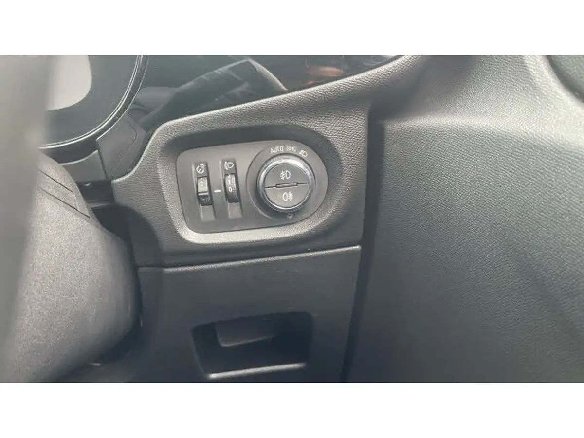 2021-vauxhall-corsa-12-turbo-elite-nav-premium-big-26