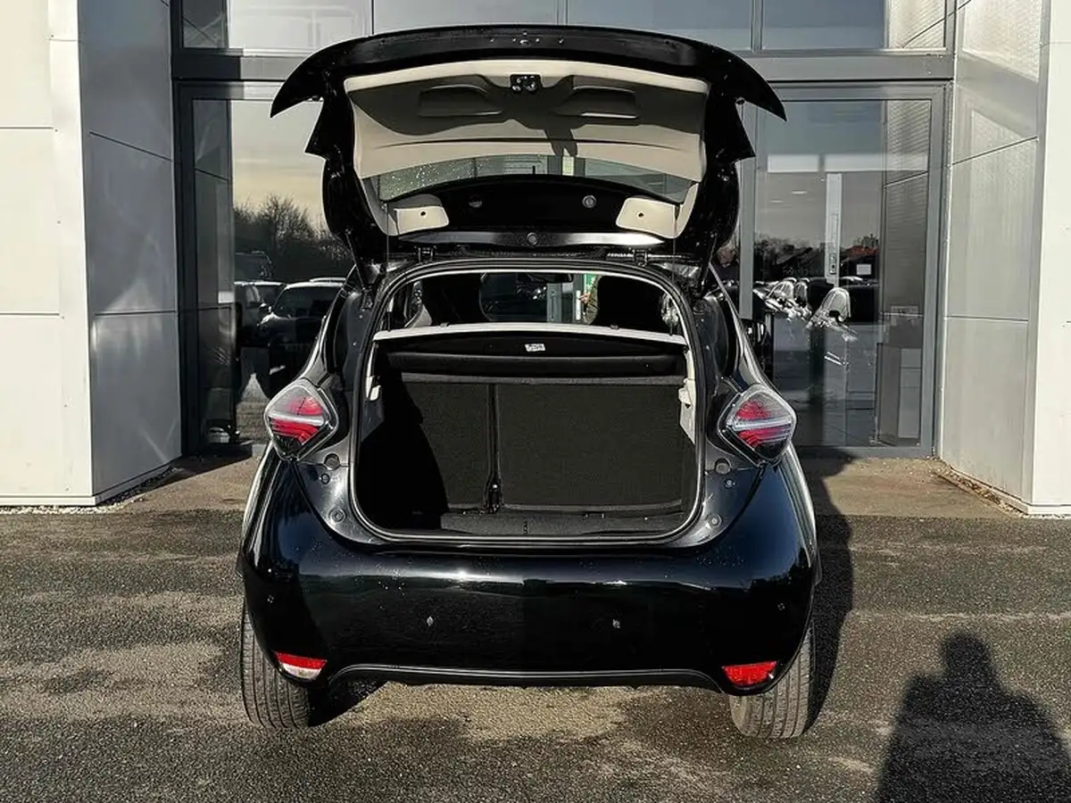 2022-renault-zoe-e-gt-line-big-2