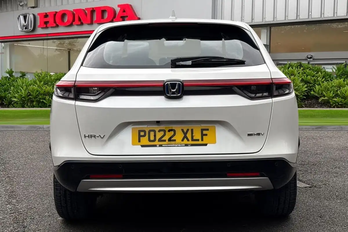2022-honda-hr-v-15-i-mmd-advance-big-6