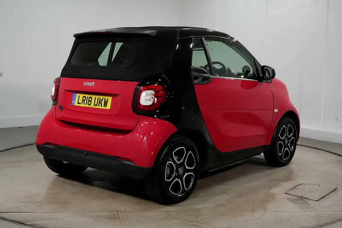 2018-smart-fortwo-eq-prime-premium-plus-cabriolet-big-9