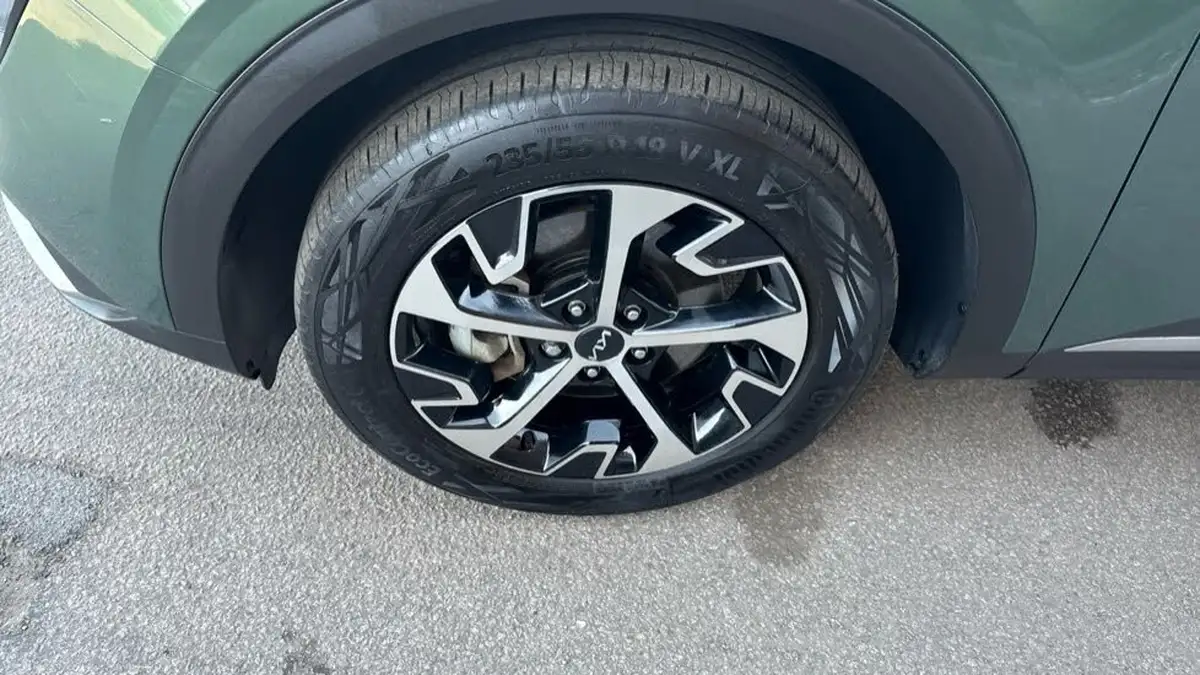 2023-kia-sportage-16-t-gdi-3-226bhp-hev-auto-big-15