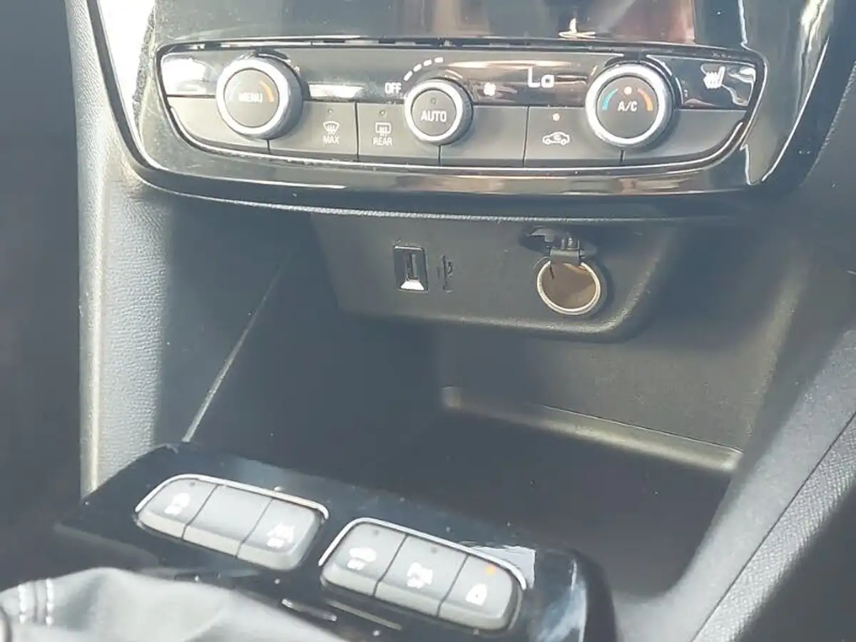 2021-vauxhall-mokka-12-elite-premium-100ps-big-14