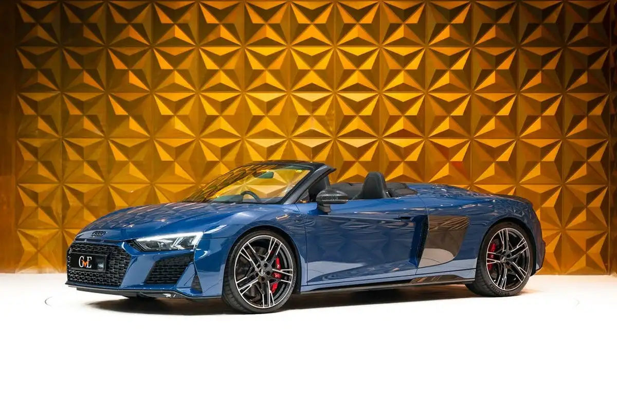 2020-audi-r8-52-fsi-v10-performance-carbon-black-spyder-big-2