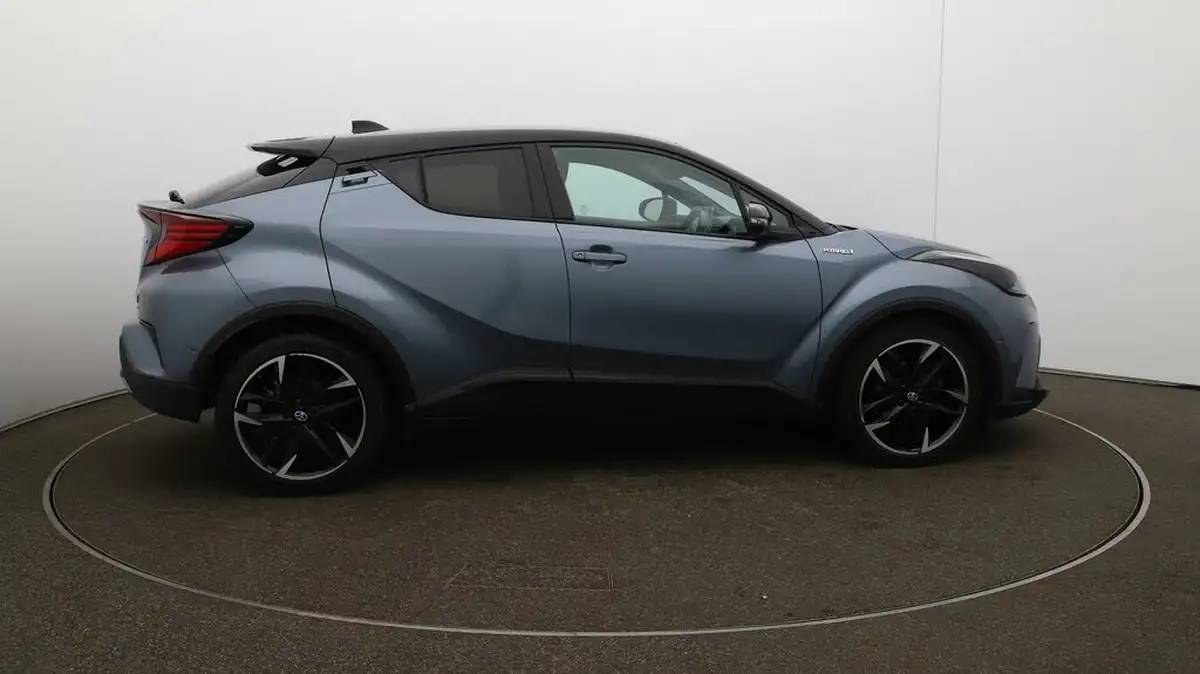 2021-toyota-c-hr-18-vvt-i-gr-sport-big-43