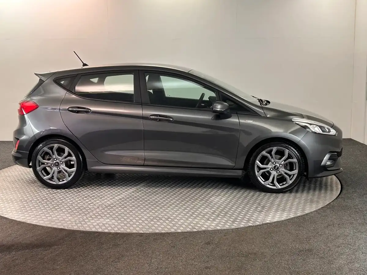 2018-ford-fiesta-10t-st-line-140ps-5d-big-2