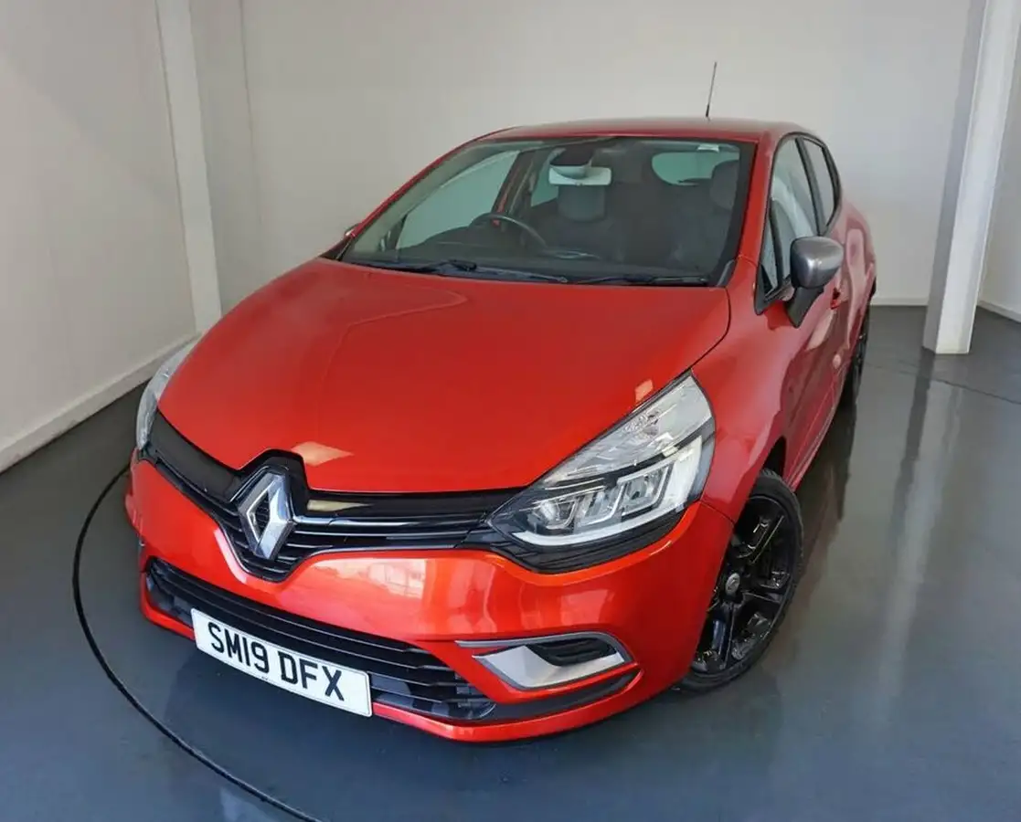 2019-renault-clio-15dci-gt-line-edc-auto-big-0