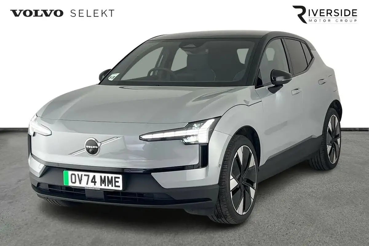 2024-volvo-ex30-e-single-motor-ultra-big-8
