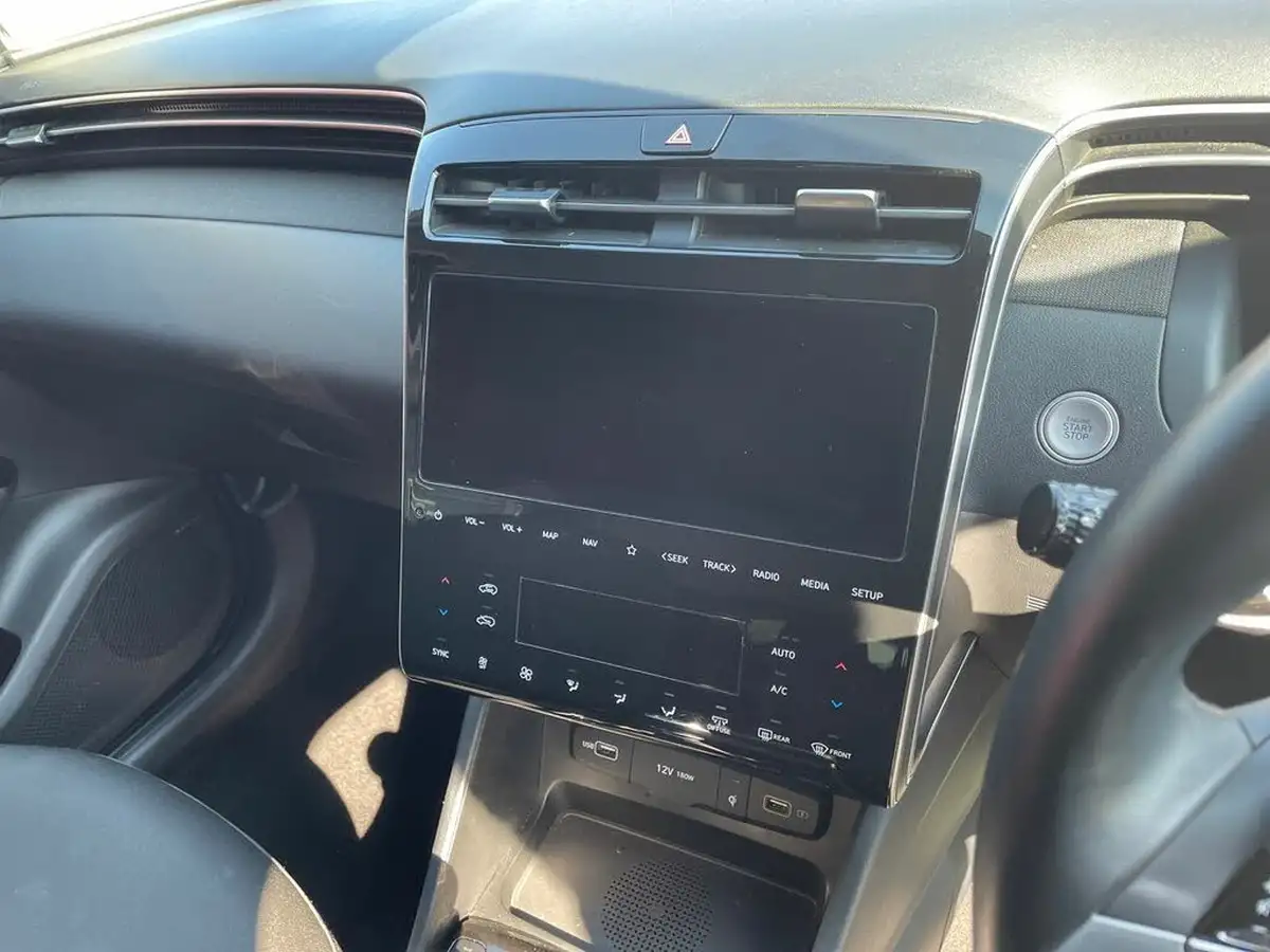 2023-hyundai-tucson-16-t-gdi-premium-150ps-big-17