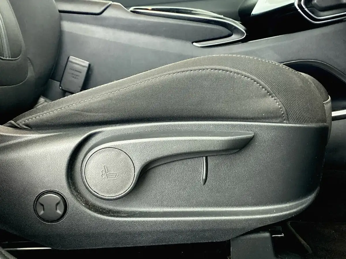 2022-hyundai-tucson-16-t-gdi-se-connect-230ps-hybrid-auto-big-13