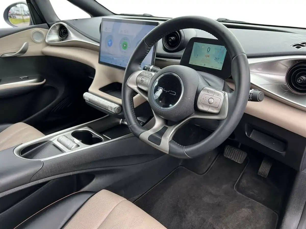 2024-byd-dolphin-e-comfort-big-9