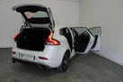 2017-volvo-v40-20-t2-r-design-small-14