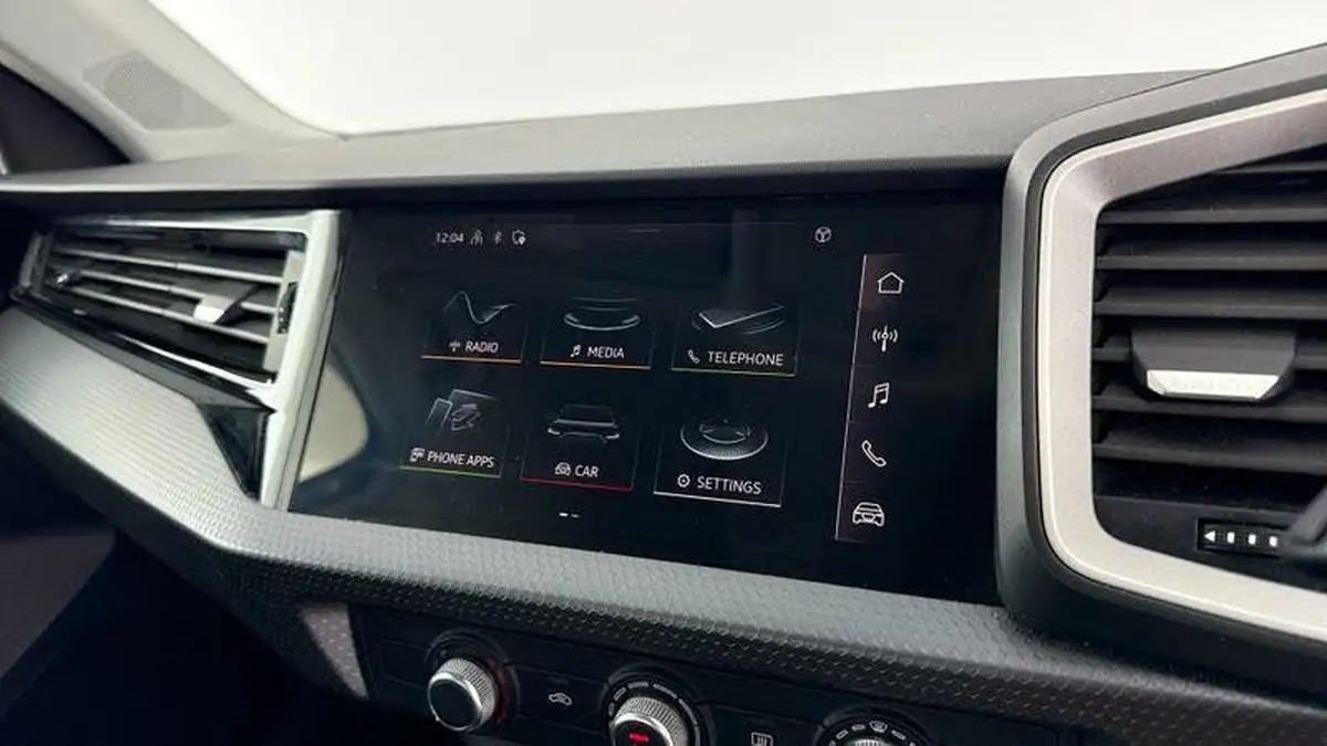 2022-audi-a1-10-30-tfsi-sport-big-17