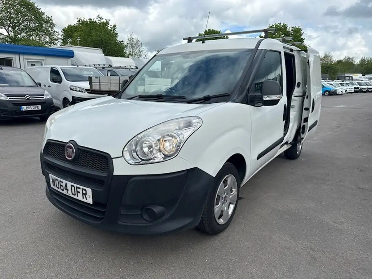 2015-fiat-doblo-cargo-13td-v-l1-panel-van-big-11