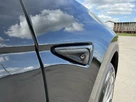 2022-tesla-model-y-e-long-range-small-39
