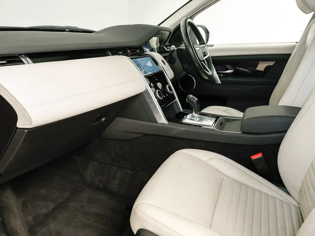2021-land-rover-discovery-sport-20-d200-s-big-4