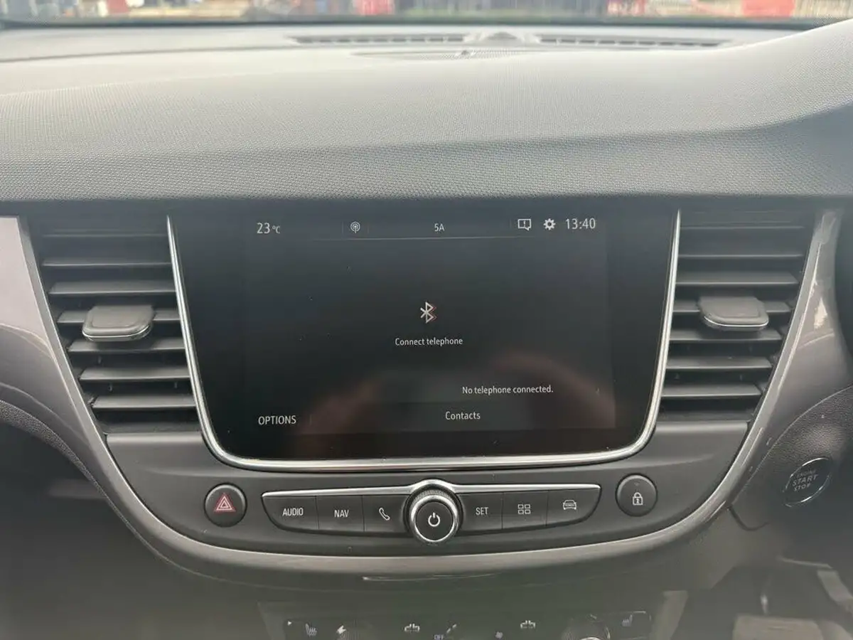 2022-vauxhall-crossland-12-ultimate-130ps-auto-big-52