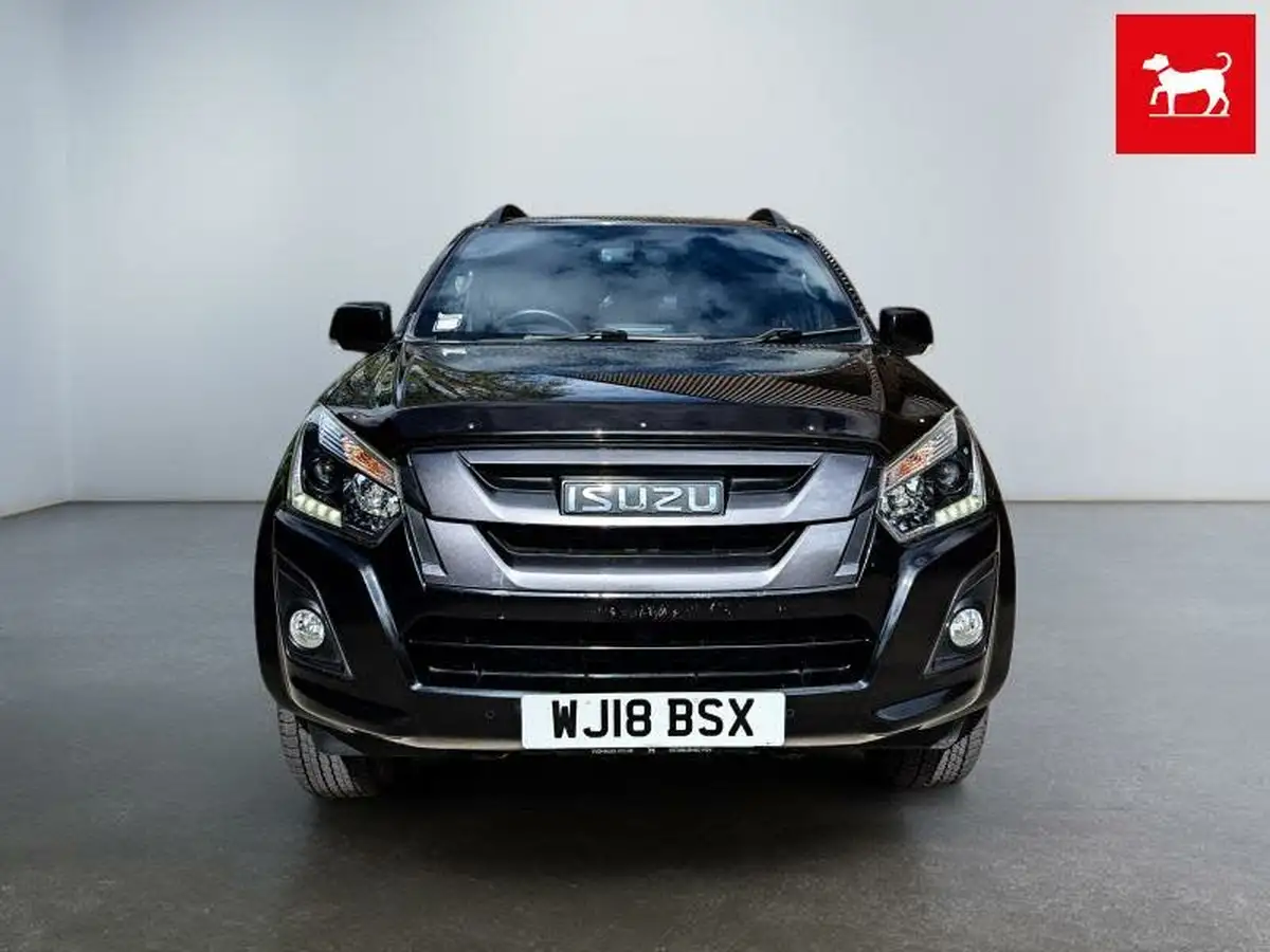 2018-isuzu-d-max-19td-blade-big-2