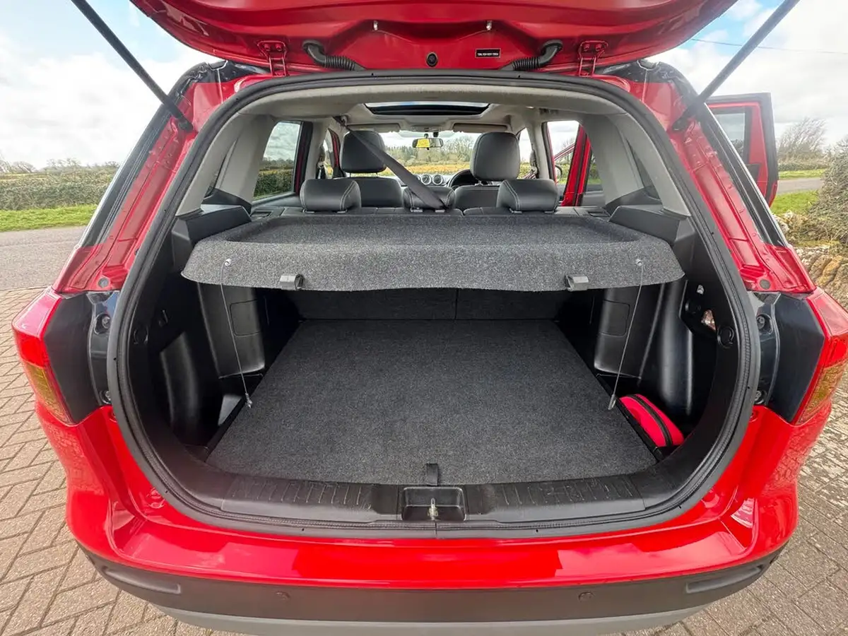 2016-suzuki-vitara-16ddis-sz5-allgrip-big-14