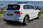 2017-volkswagen-tiguan-20-tsi-r-line-dsg-small-3