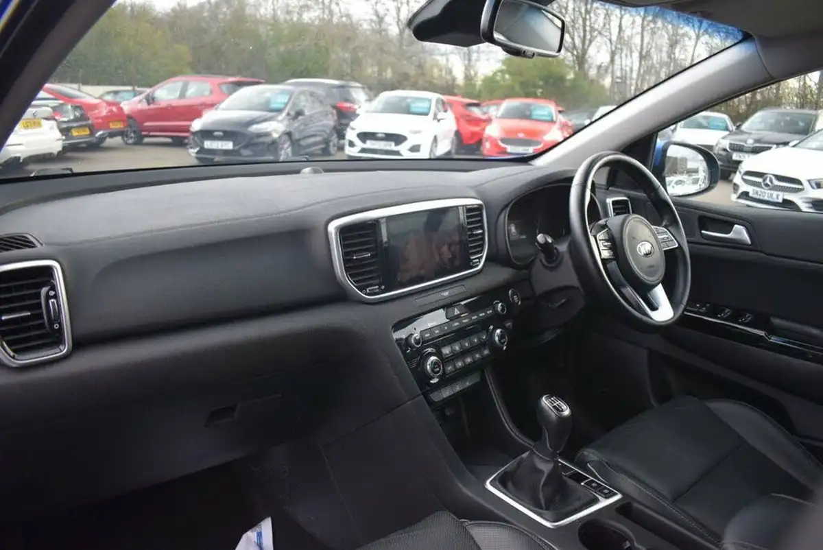 2021-kia-sportage-16crdi-3-48v-big-14