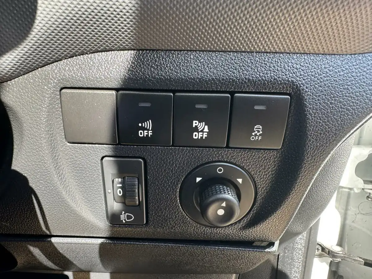 2018-peugeot-partner-16bluehdi-professional-l1-100pseu6-854-big-18