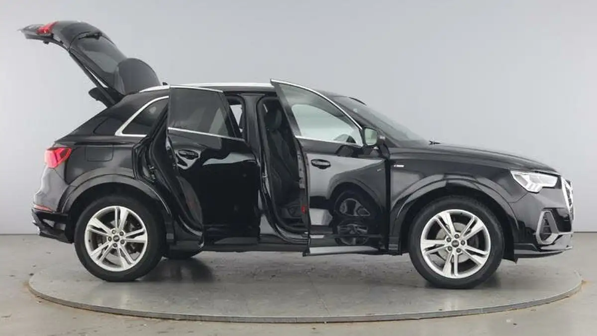 2022-audi-q3-15-35-tfsi-s-line-cod-station-wagon-tronic-big-9