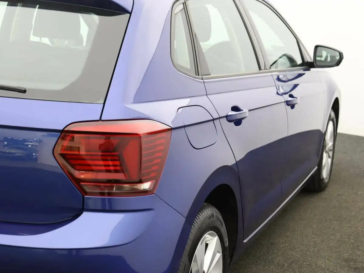 2018-volkswagen-polo-10-se-75ps-big-39