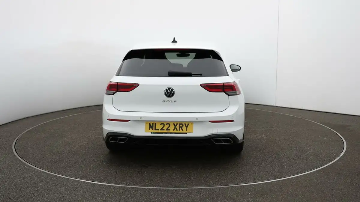 2022-volkswagen-golf-15-tsi-r-line-150ps-hatchback-big-50