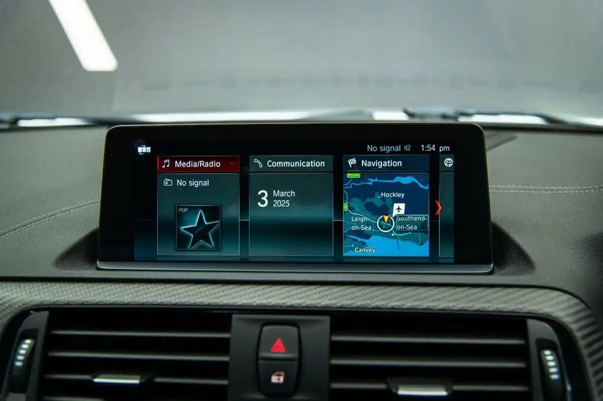 2019-bmw-2-series-30-m2-competition-big-18