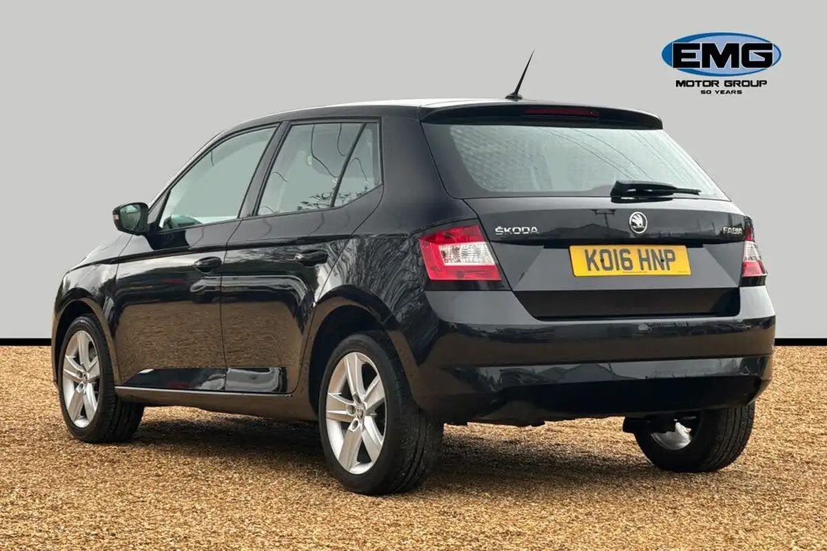 2016-skoda-fabia-12-tsi-se-l-109ps-hatchback-big-3