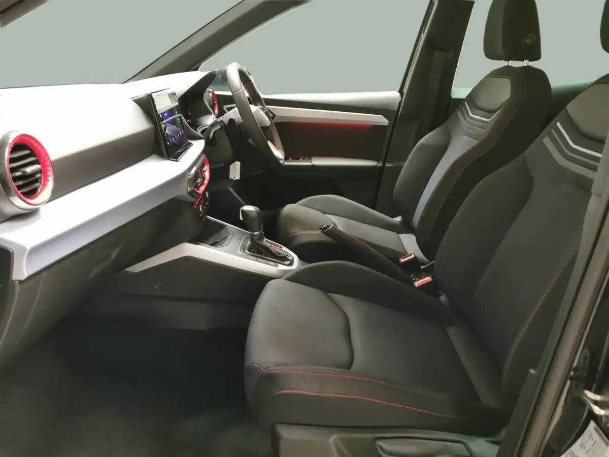 2023-seat-arona-10-tsi-fr-dsg-big-3