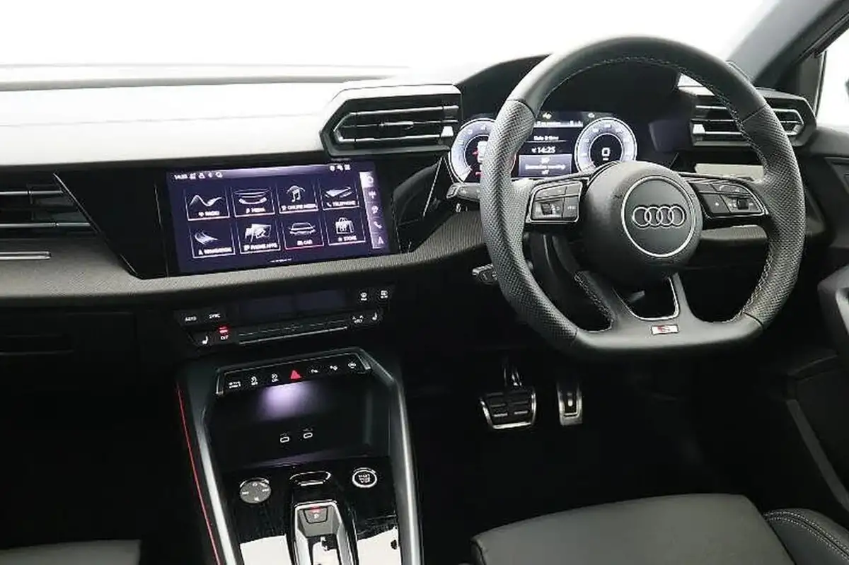 2024-audi-a3-15-35-tfsi-s-line-sportback-5d-tronic-big-1