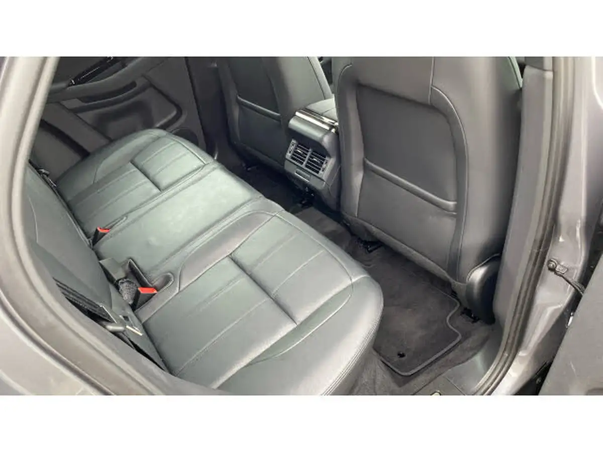 2024-land-rover-range-rover-evoque-15-p300e-dynamic-se-big-33