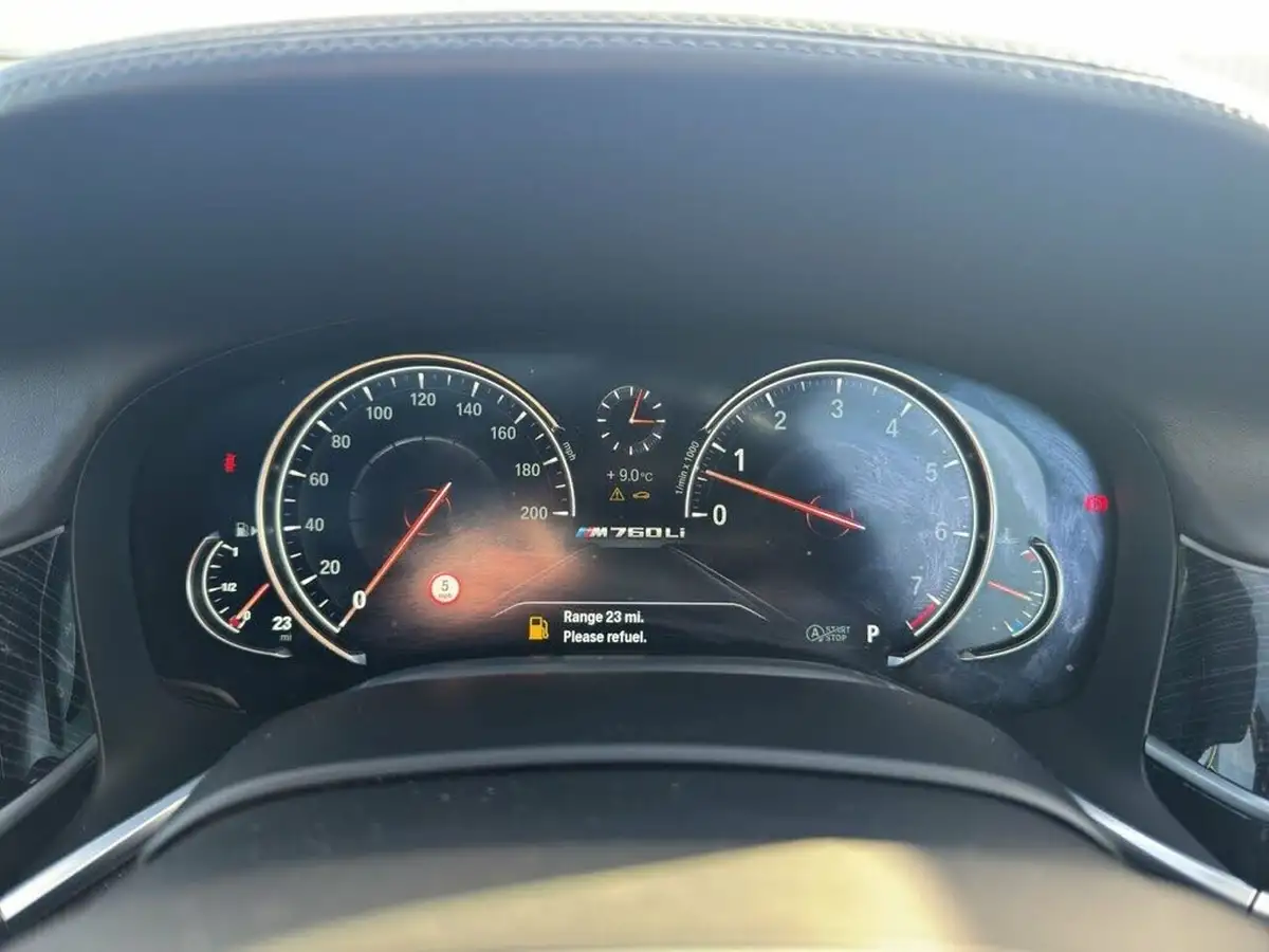 2018-bmw-7-series-66-m760li-big-20