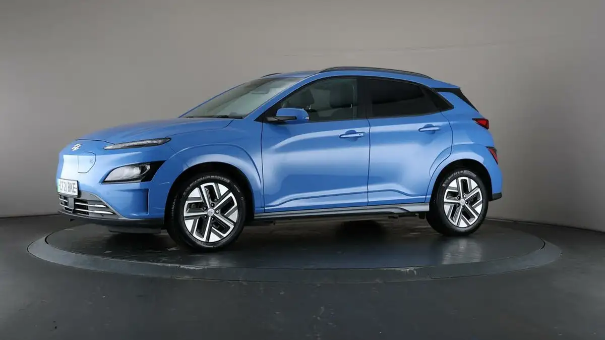 2021-hyundai-kona-e-ultimate-big-34