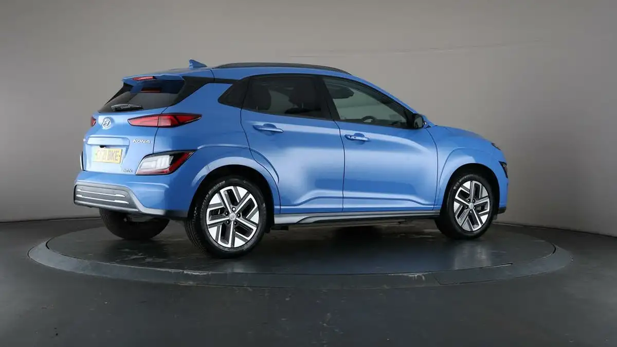 2021-hyundai-kona-e-ultimate-big-58