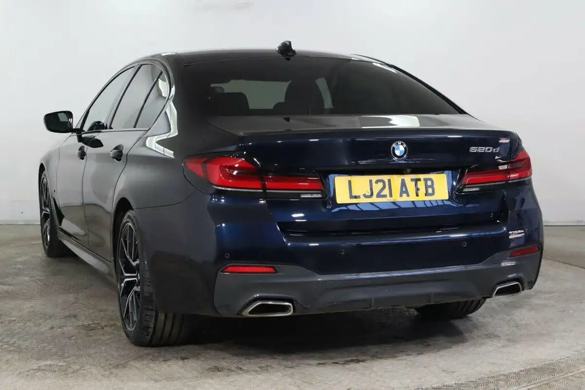 2021-bmw-5-series-20td-520d-m-sport-mht-saloon-4d-big-5