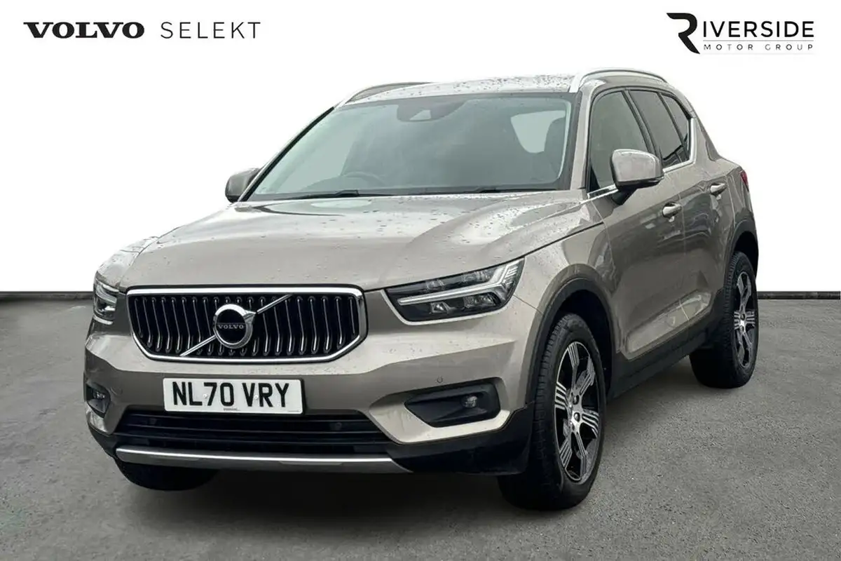 2020-volvo-xc40-20-b4-inscription-big-8