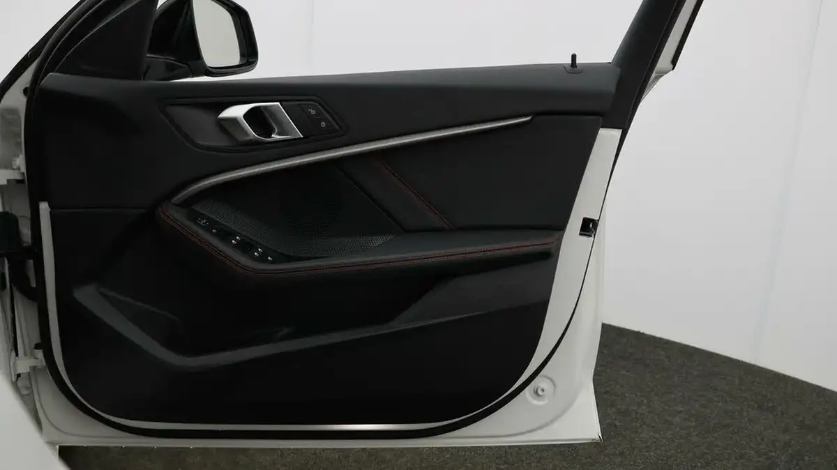 2024-bmw-1-series-20-128ti-lcp-big-14