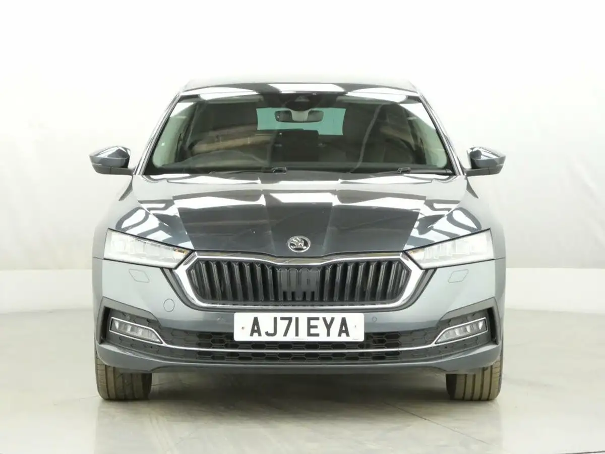 2021-skoda-octavia-big-2