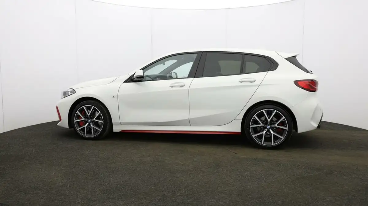 2024-bmw-1-series-20-128ti-lcp-big-60