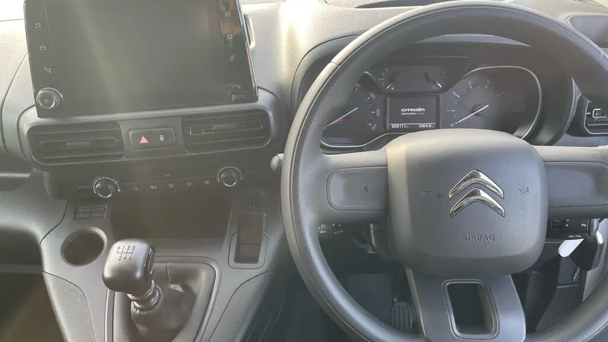 2024-citroen-berlingo-15-bluehdi-950-enterprise-edition-100pseu6d-big-9