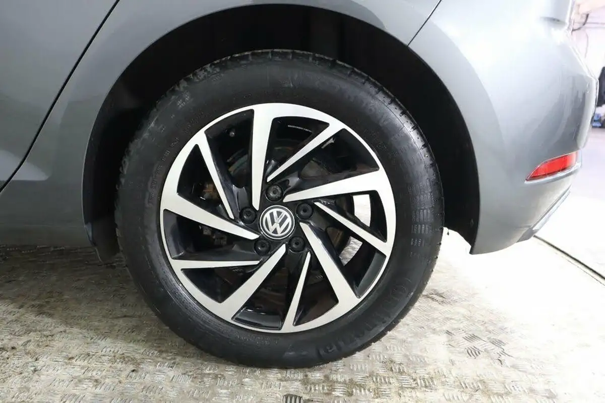 2020-volkswagen-golf-15-tsi-match-edition-150ps-hatchback-dsg-big-31