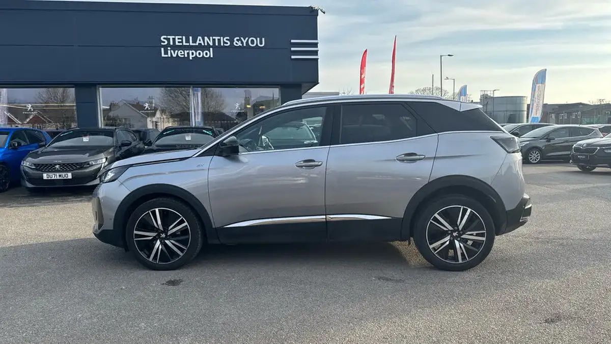 2021-peugeot-3008-suv-12-puretech-gt-premium-big-5