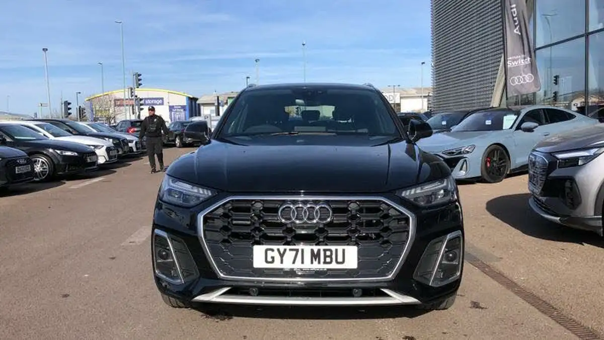 2021-audi-q5-20-55-tfsi-e-competition-station-wagon-big-8