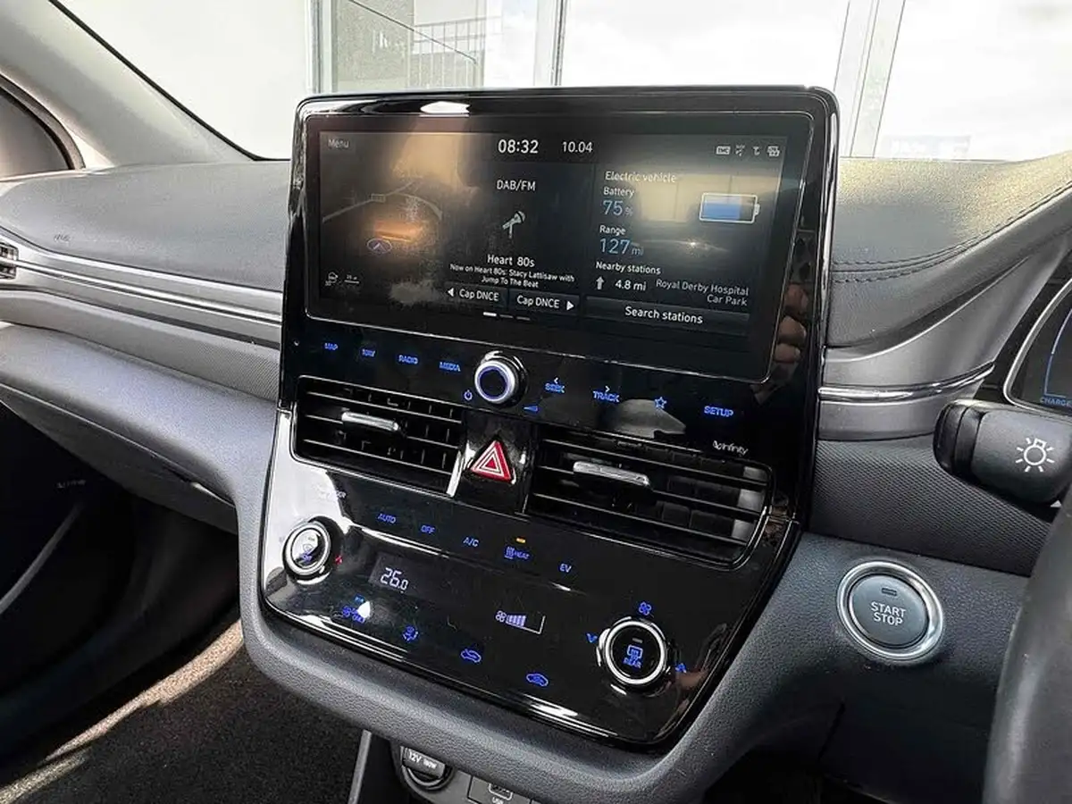 2020-hyundai-kona-e-premium-136ps-39kwh-big-33