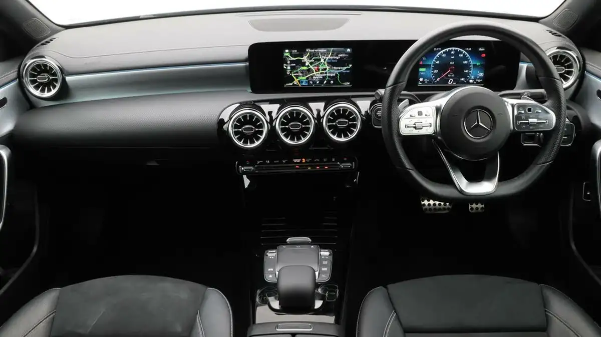 2021-mercedes-benz-a-class-13-a250e-amg-line-edition-saloon-4d-big-13
