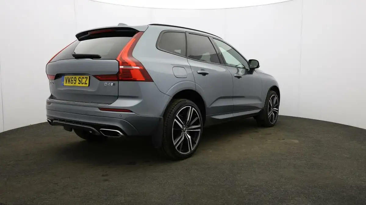 2019-volvo-xc60-20td-b4-r-design-pro-big-52